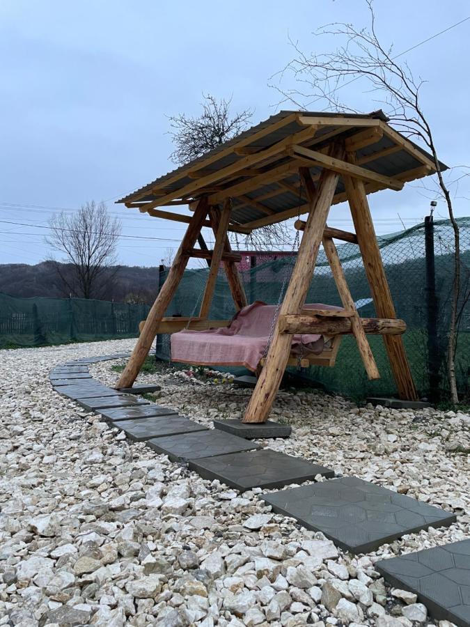 Casa Lupilor Transfagarasan Villa Căpăţîneni-Ungureni Eksteriør billede