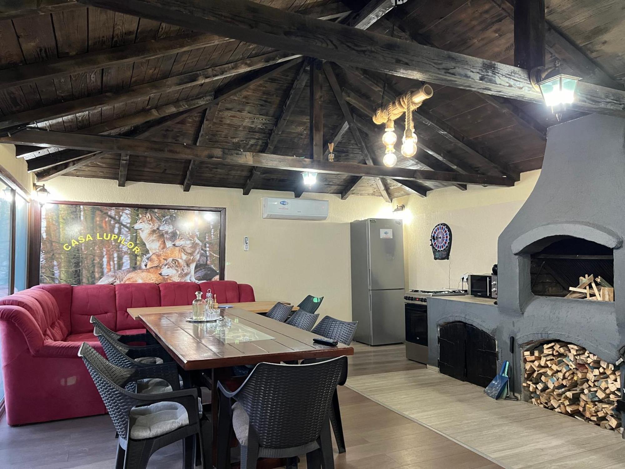 Casa Lupilor Transfagarasan Villa Căpăţîneni-Ungureni Eksteriør billede