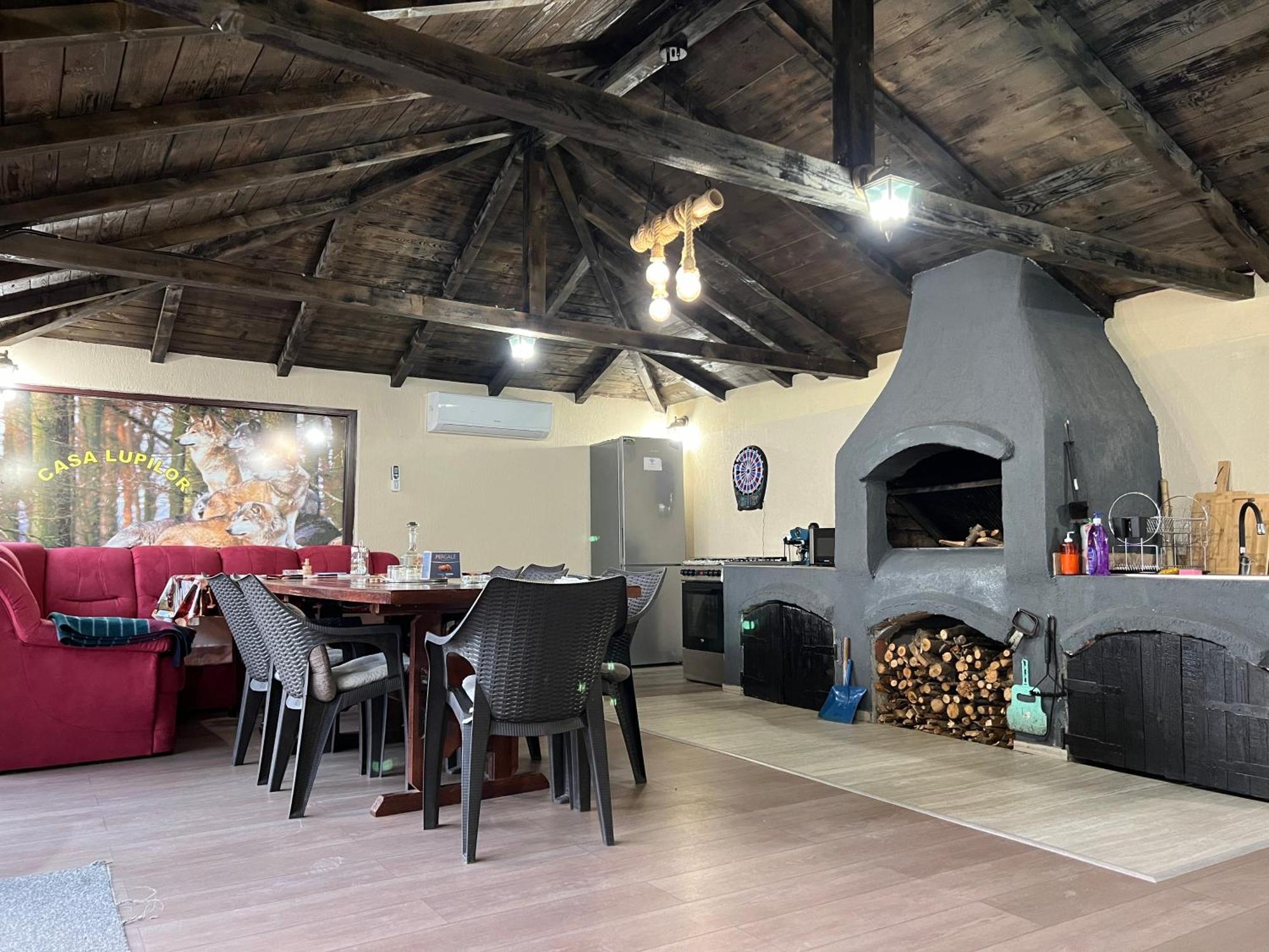 Casa Lupilor Transfagarasan Villa Căpăţîneni-Ungureni Eksteriør billede