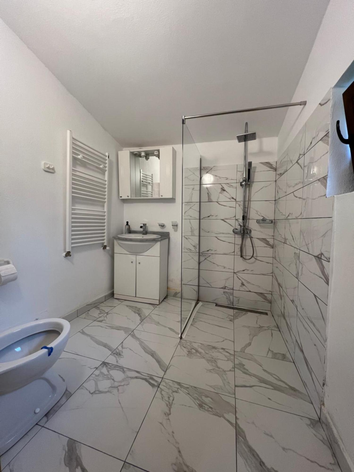 Casa Lupilor Transfagarasan Villa Căpăţîneni-Ungureni Eksteriør billede